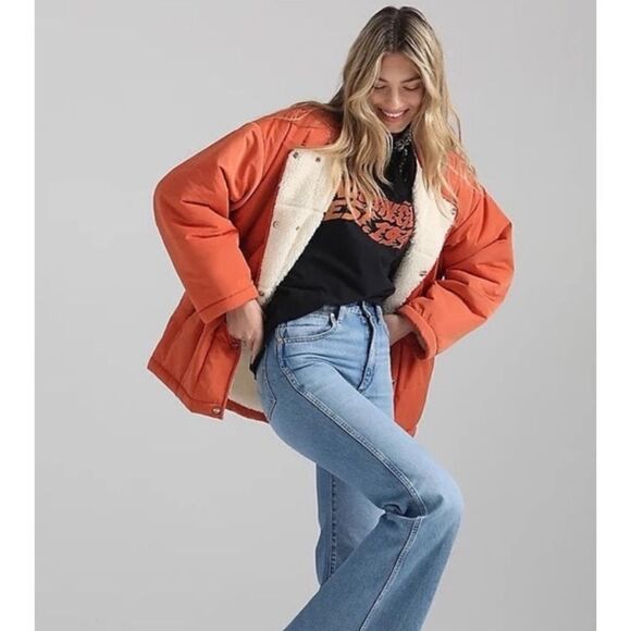 Wrangler Oversized Reversible Jacket Size XS/ Néw No Tags - Picture 2 of 6